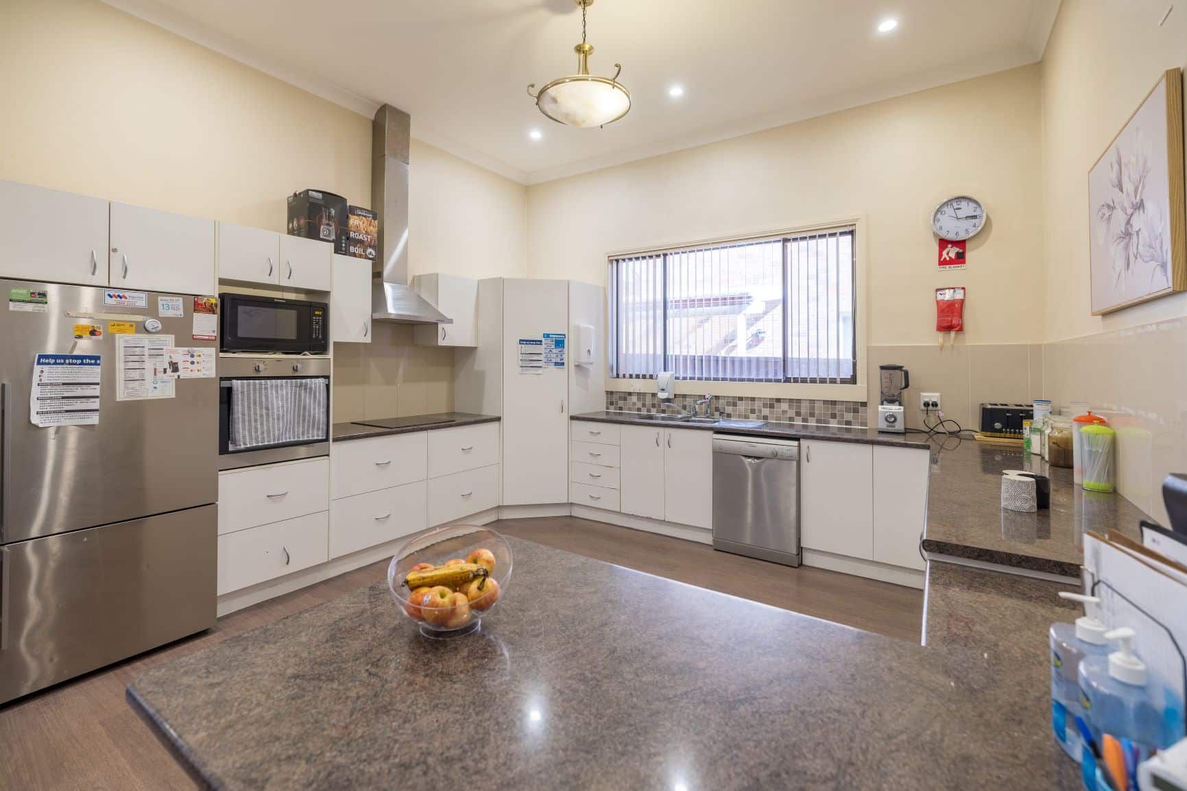 Canterbury 0322-kitchen