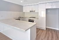 2 9 Salisbury - kitchen