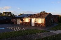 Eschol Park Front  2)