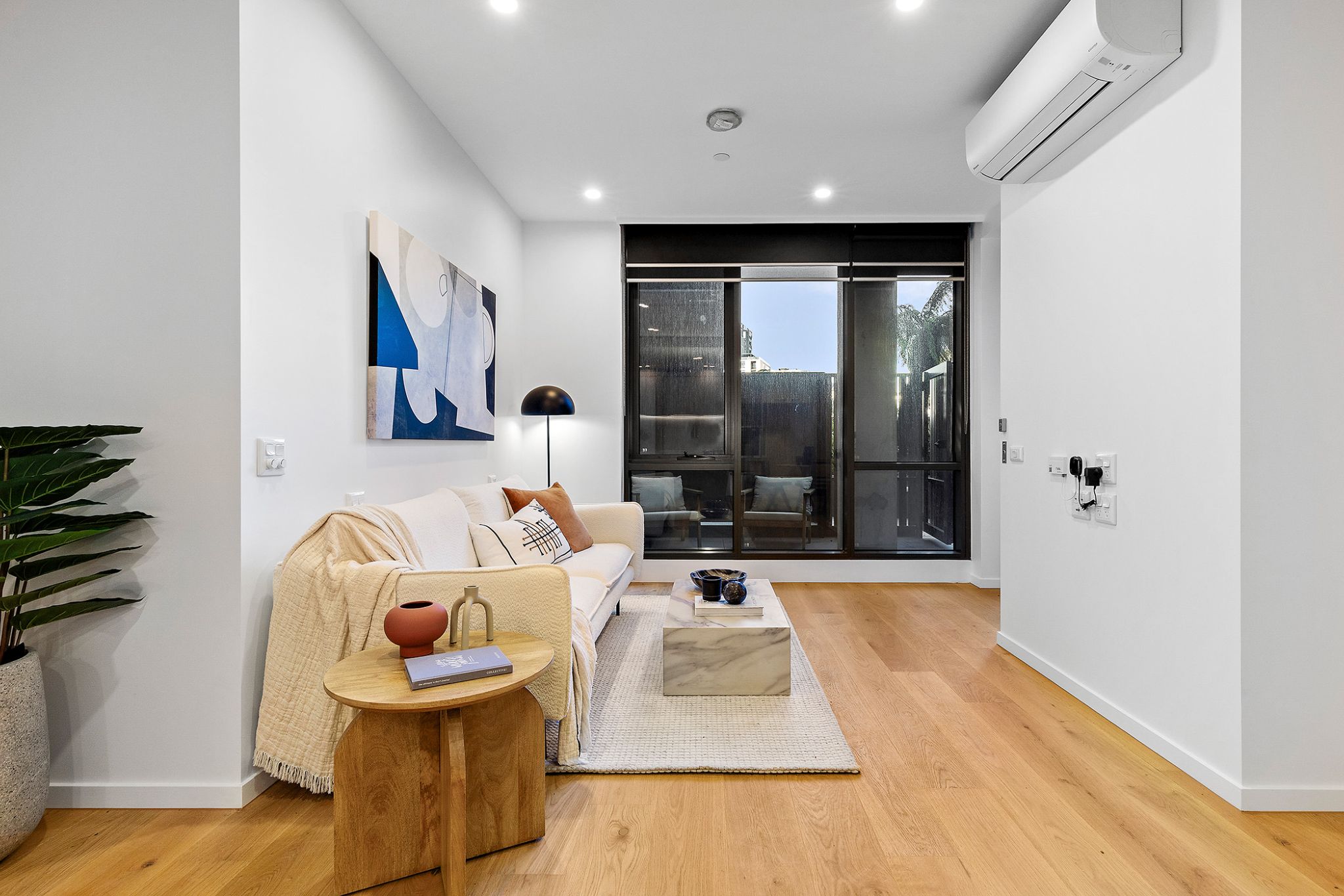 12891290 6-328-16_photo_web1