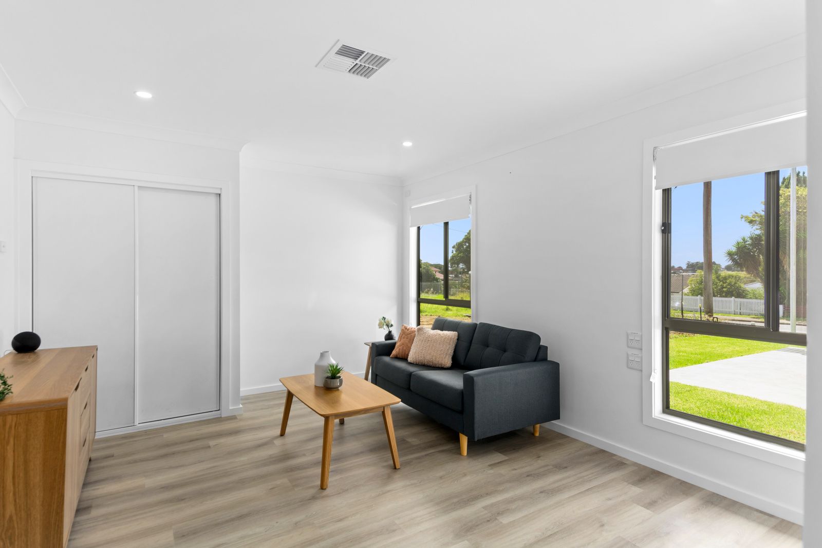 001 Open2view_ID742060-306_Princes_Highway