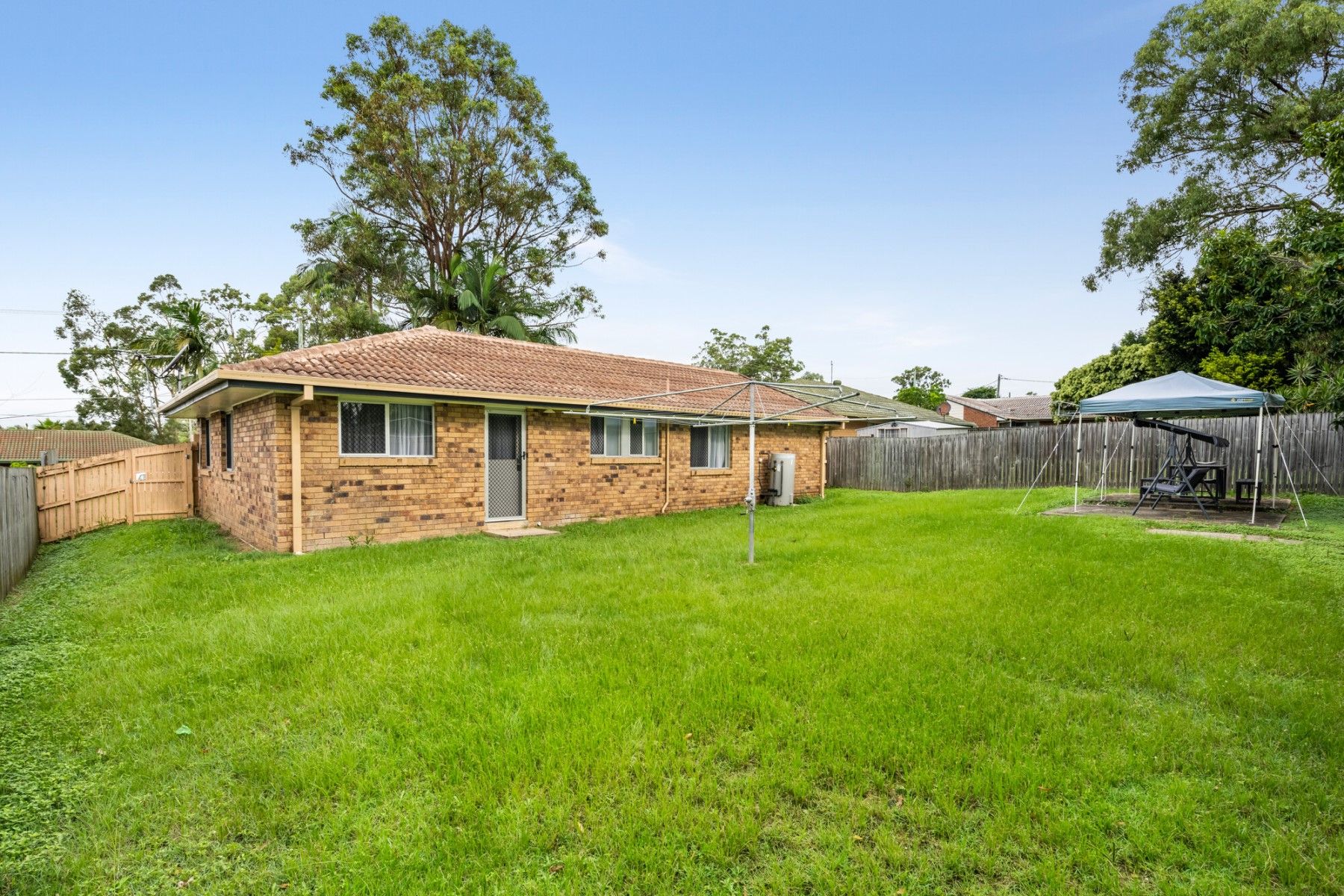 13 Ari St   Backyard 2