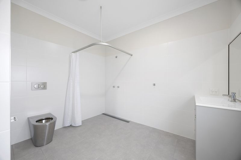 7   Chenoweth Dve 39 - Ensutie 1