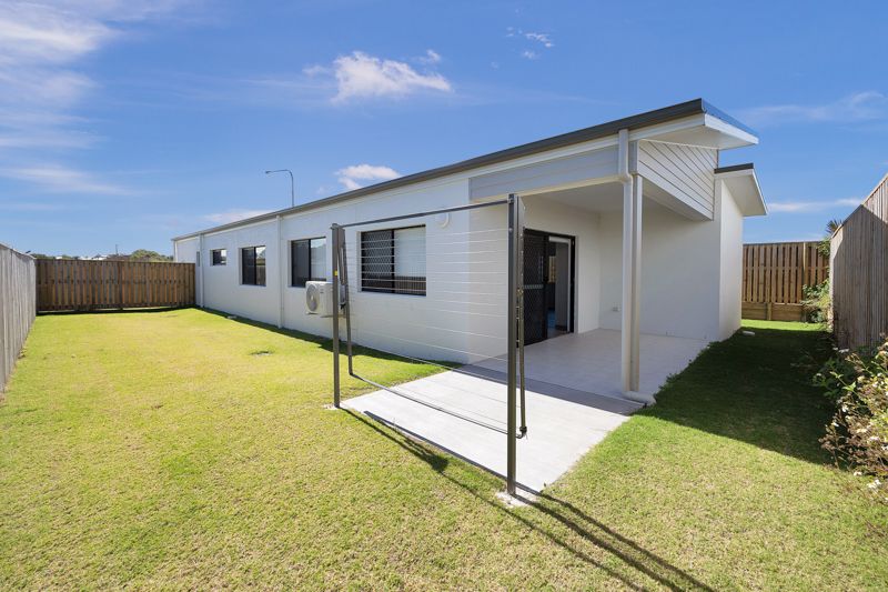 14   Chenoweth Dve 39 - Yard