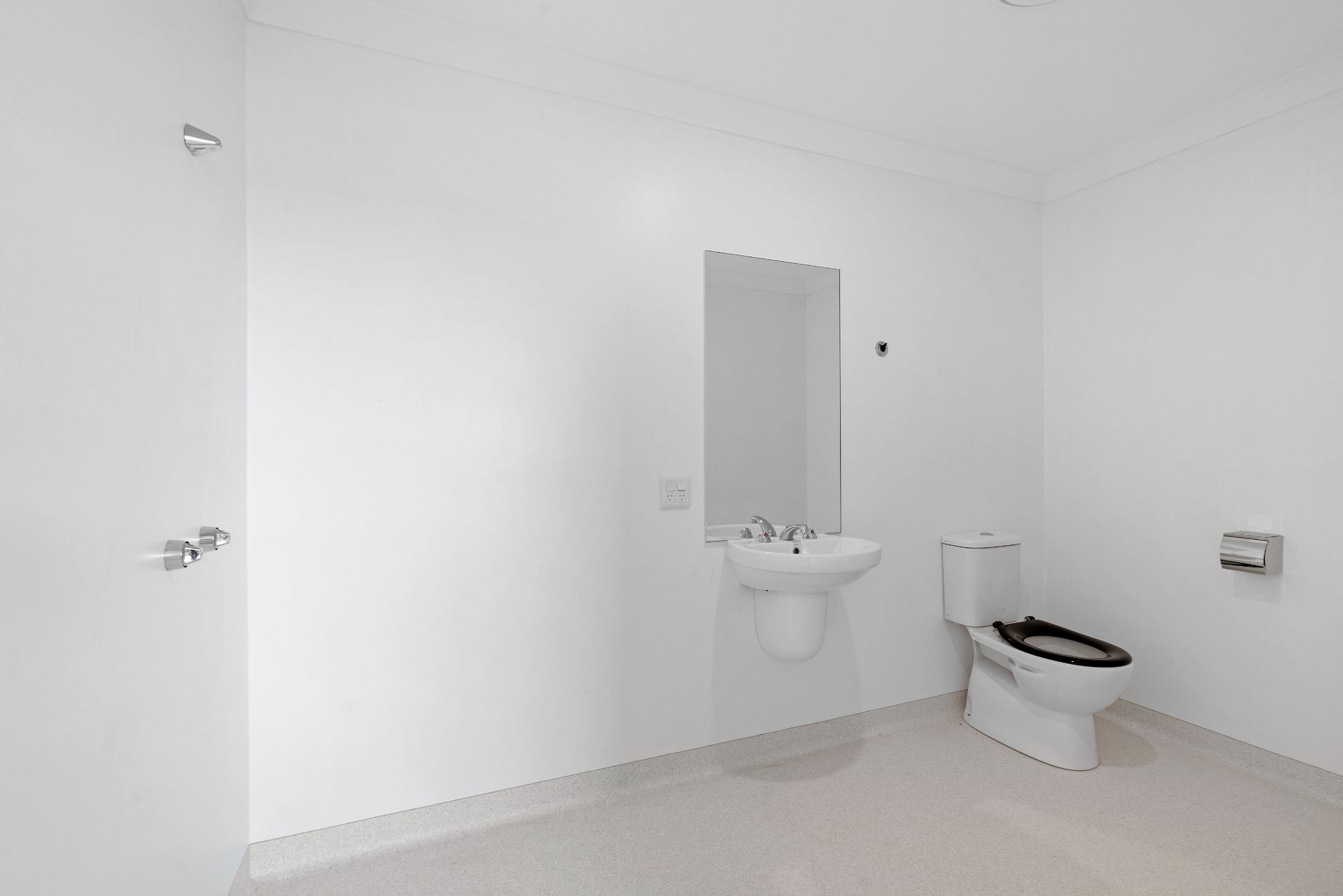 007 Open2view_ID912124-6_Breanna_St__Cotswold_Hills