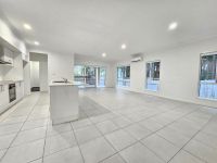 Family Dining Kitchen 1