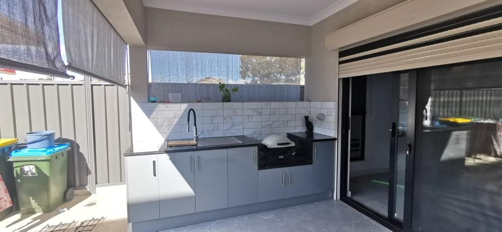 e058c81b ff2f-4a22-aea2-d16a88176ea5