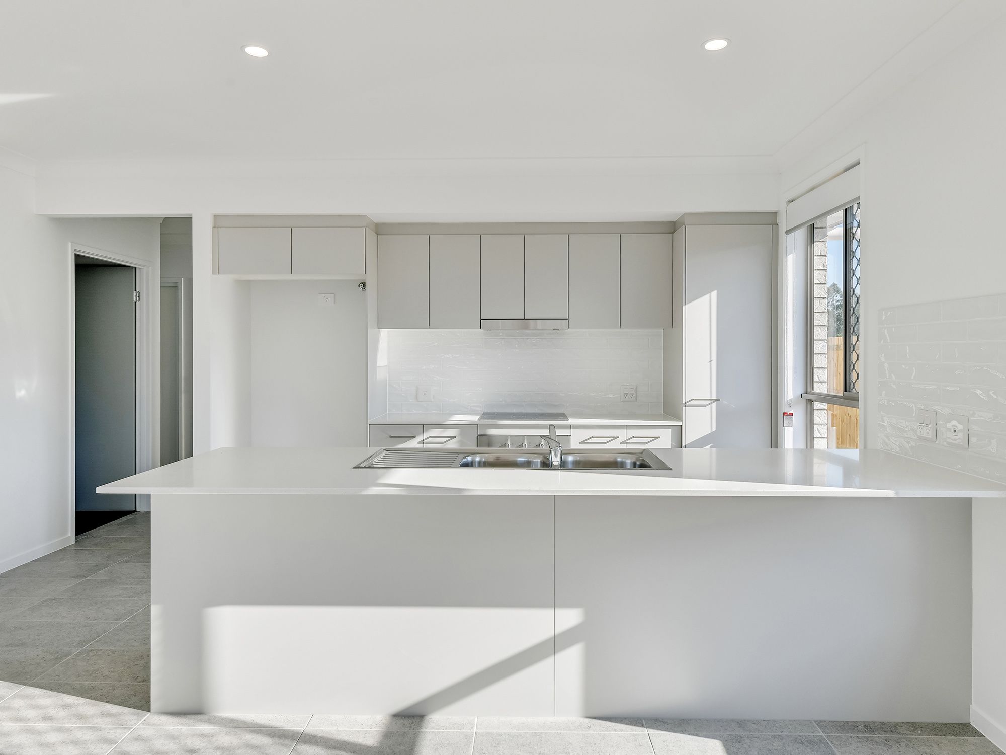 3    - Alexander Pl 22 - Kitchen 2