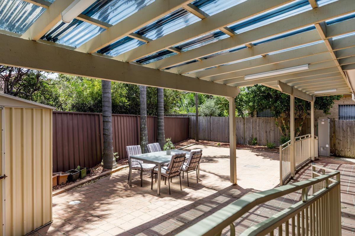 courtyard Web1200x800