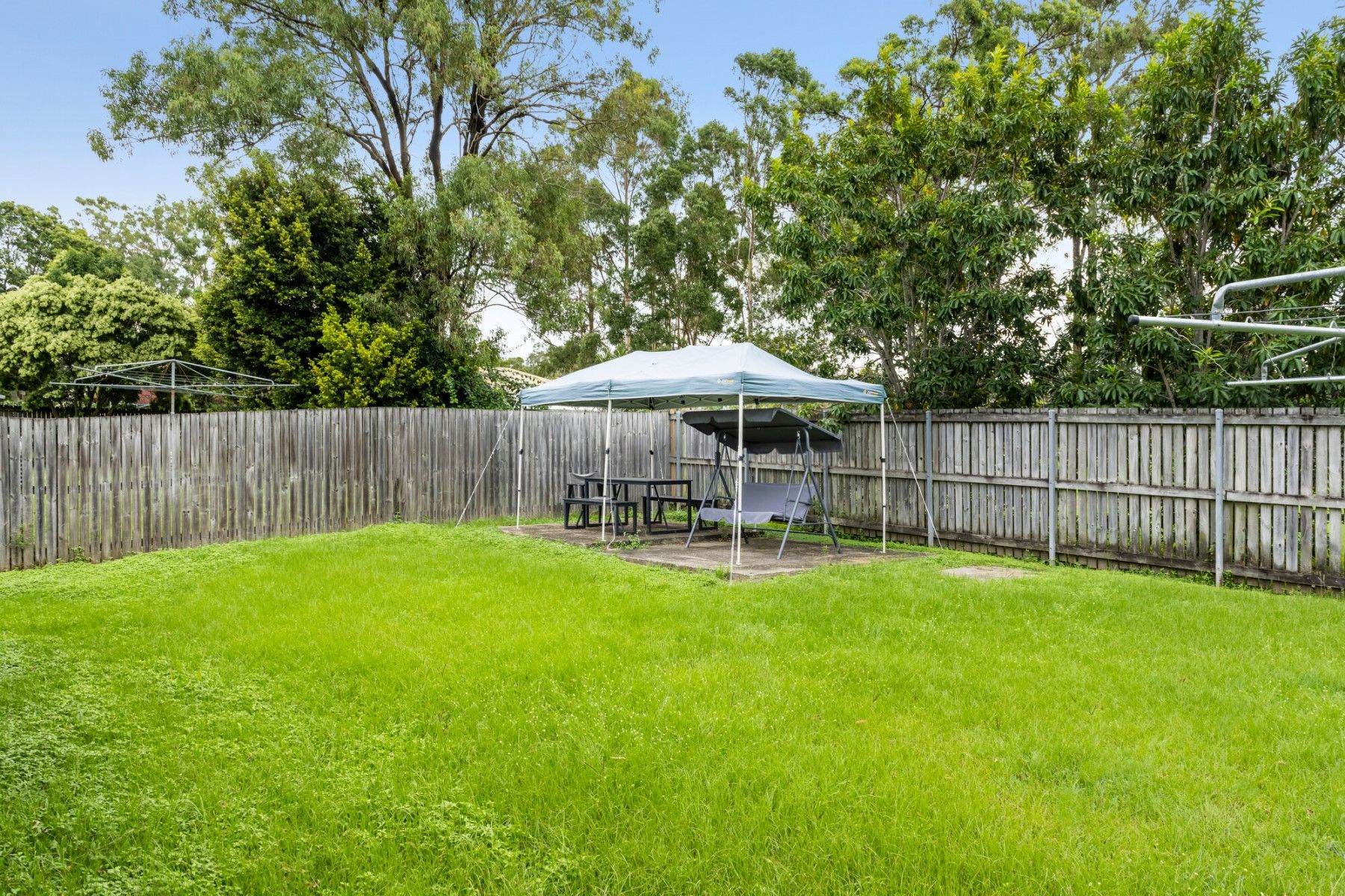 13 Ari St   Backyard