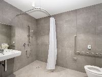 002 Open2view_ID879397-15_Lawson_Street