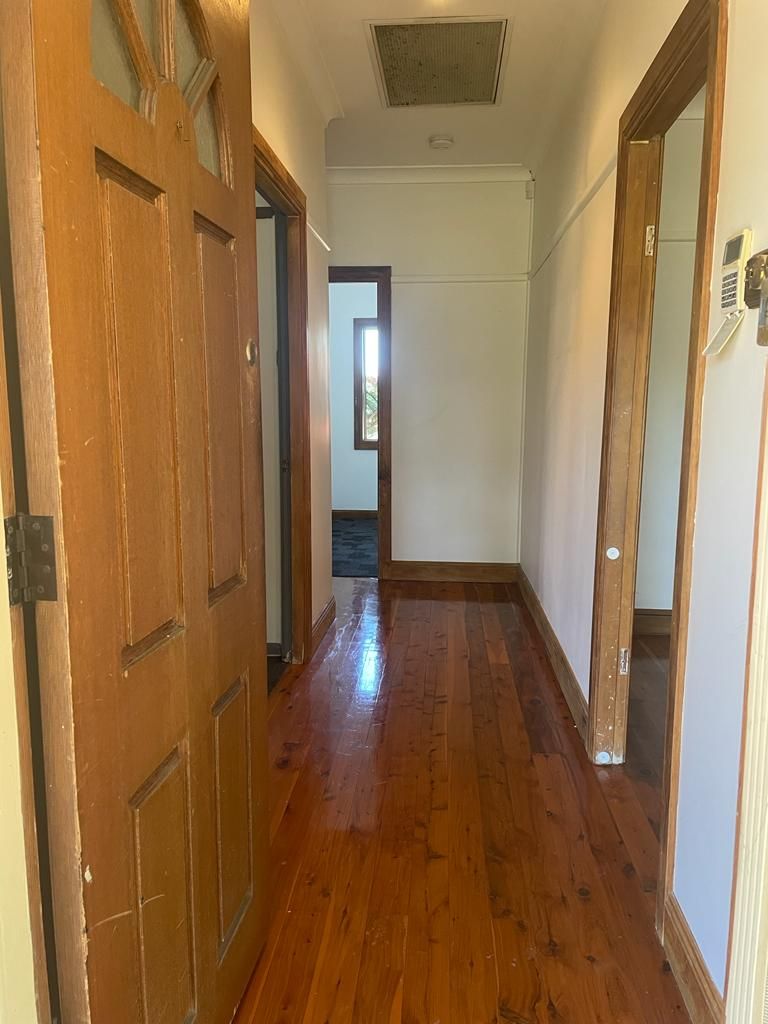 a24129a2 42c9-4f07-810f-8f95c25e8223