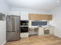 008 Open2view_ID879397-15_Lawson_Street