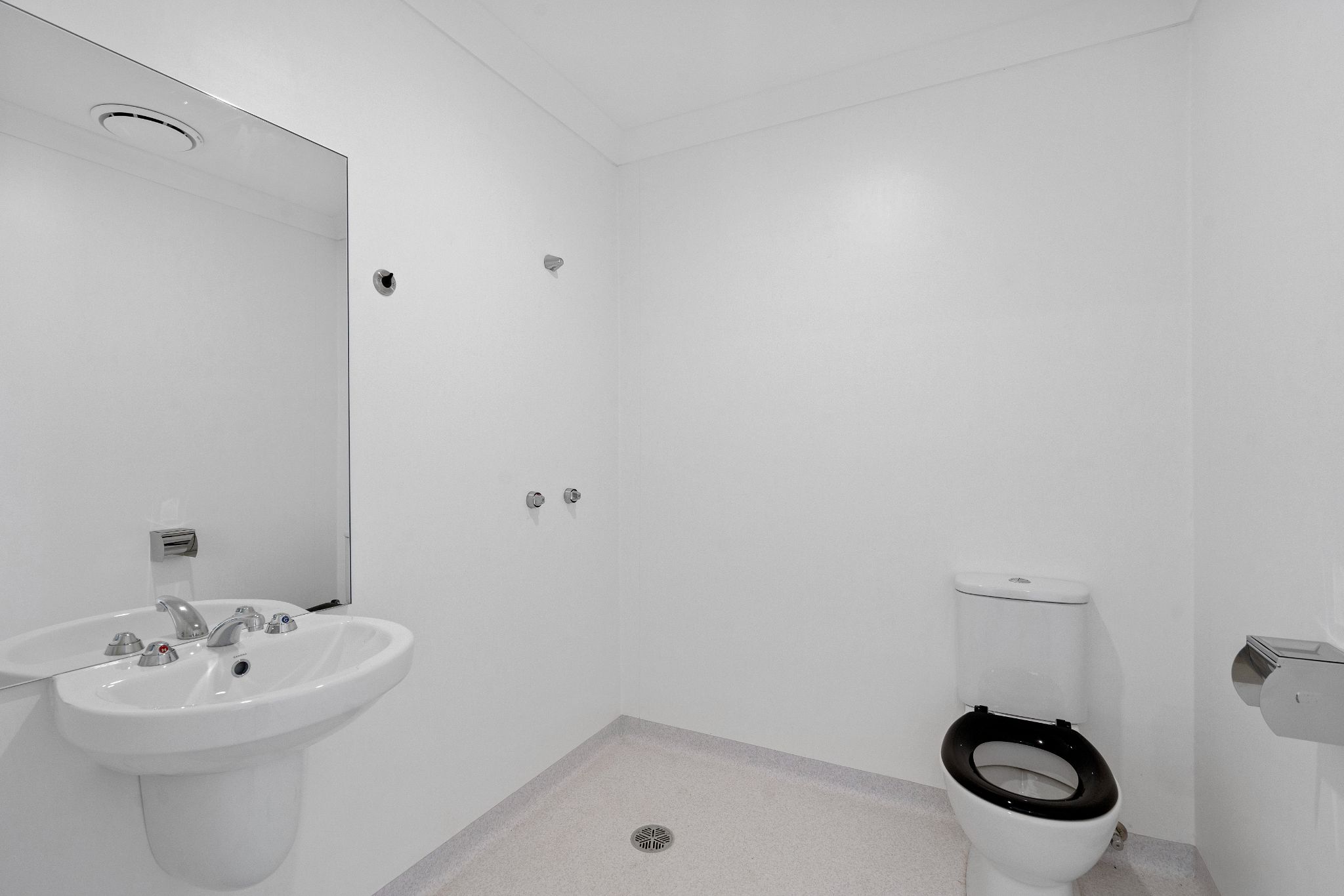 009 Open2view_ID912124-6_Breanna_St__Cotswold_Hills