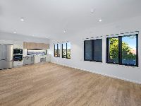 012 Open2view_ID879397-15_Lawson_Street