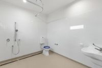 Fully accessible ensuites 8 Downing St Innisfail