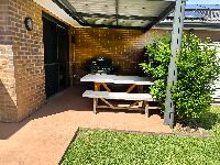 Mt Pritchard Outside4