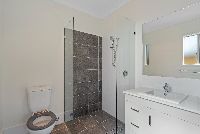 012 Open2view_ID900073-24_Beaming_Rd_Ripley