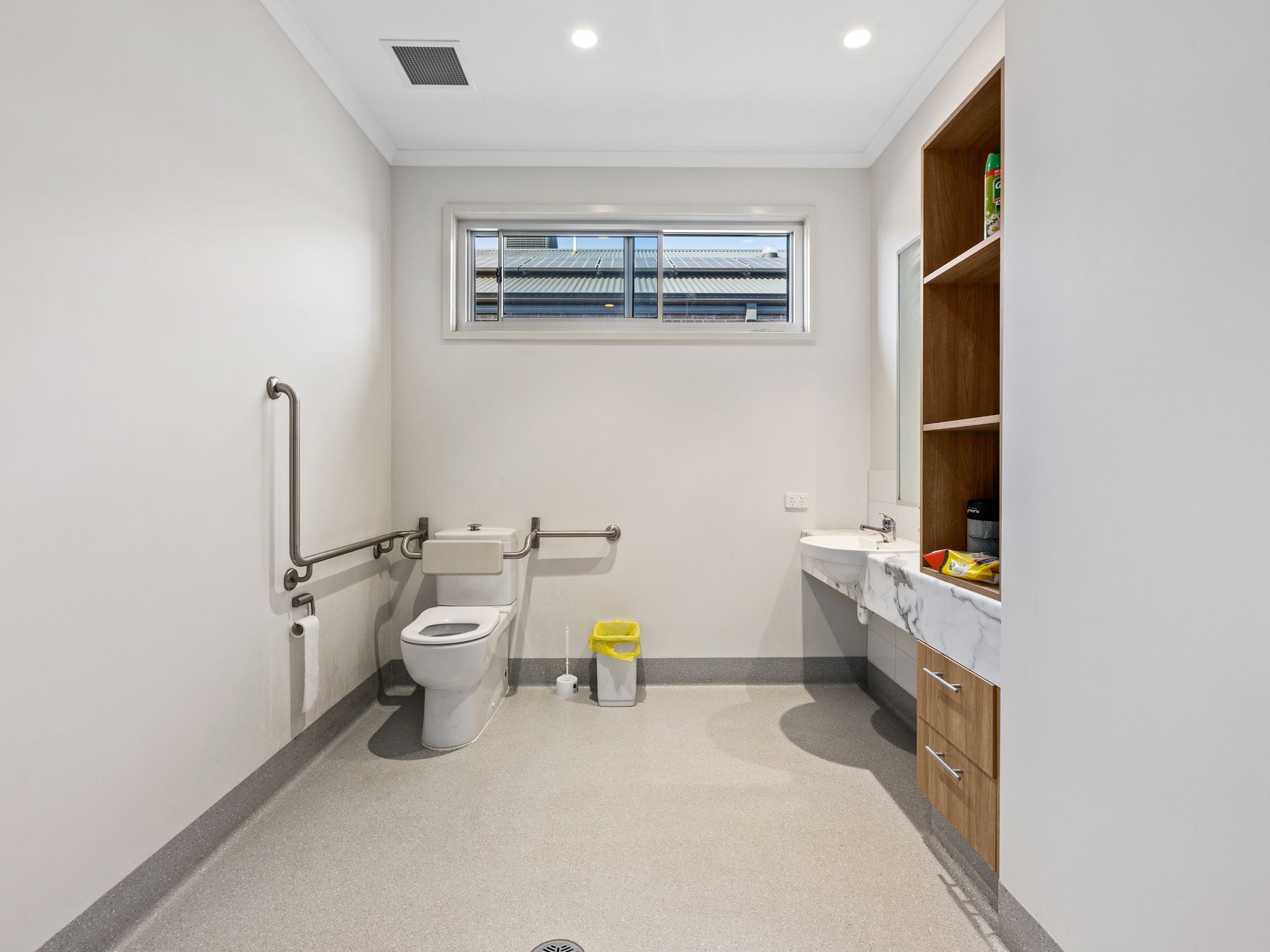 003 Open2view_ID876659-37_Tussock_Drive