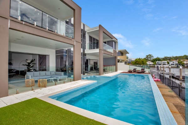 16352054 1_1_230301_044721-w2048-h1365