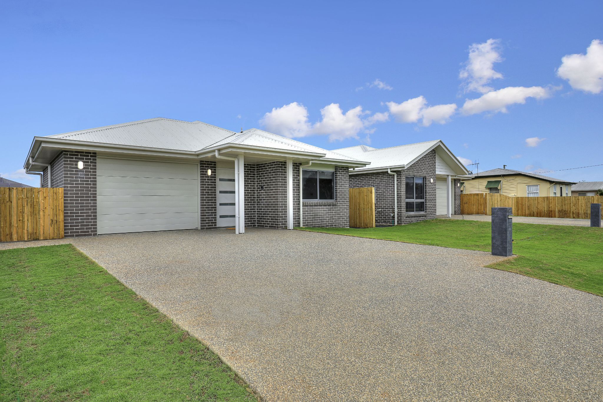 21   McCarthy Rd 162a - Front 2