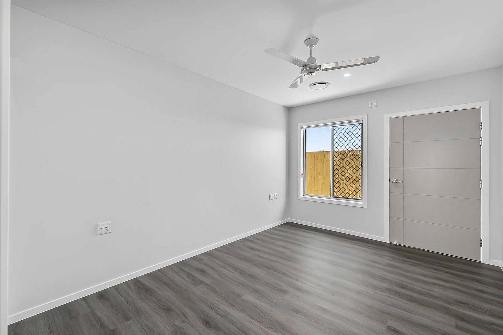 015 Open2view_ID648873-12_Steves_Way