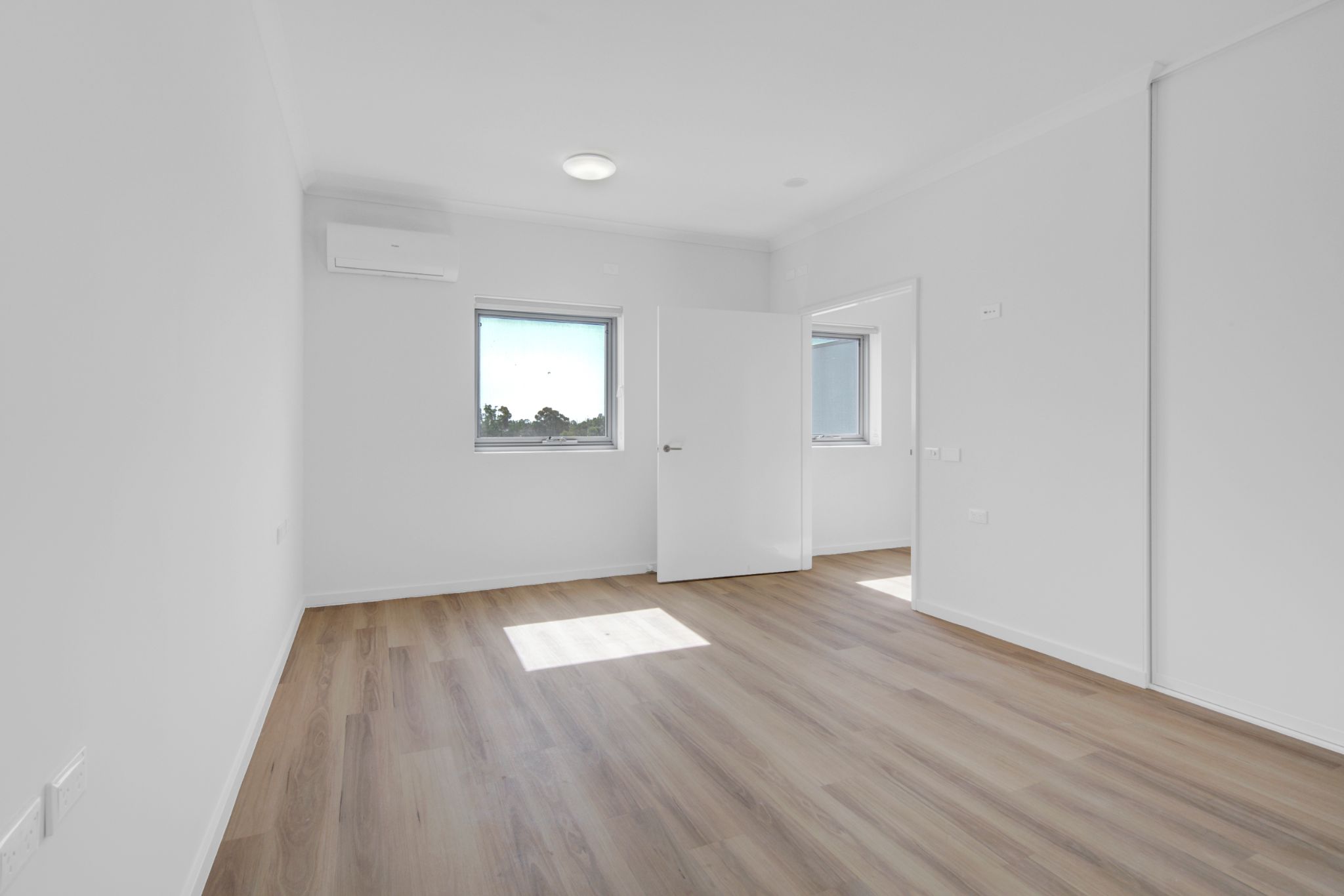 ART LENZ Image 81_2_3