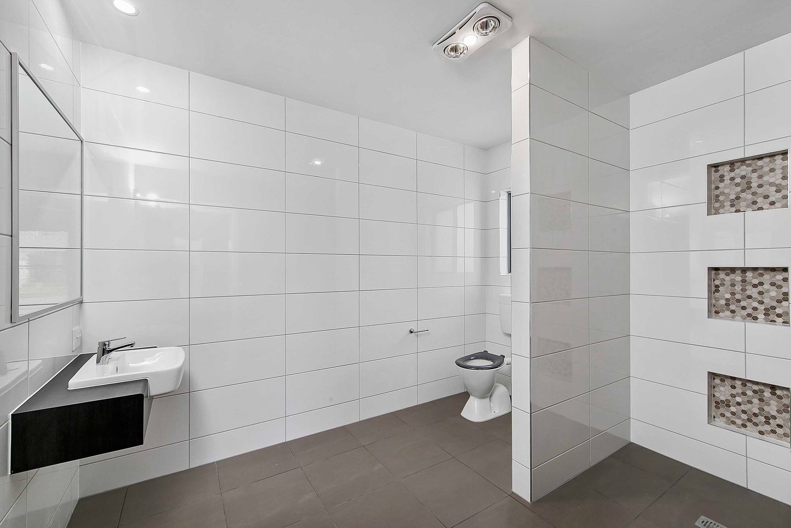 018 Open2view_ID648873-12_Steves_Way