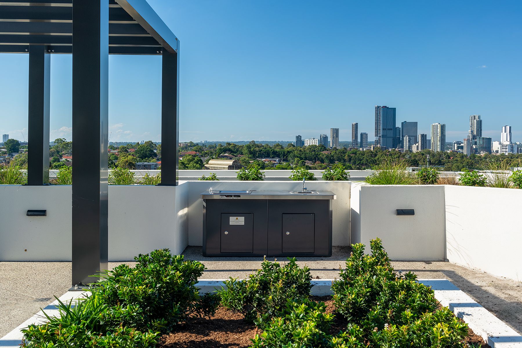 Gladstone exterior_13_resized