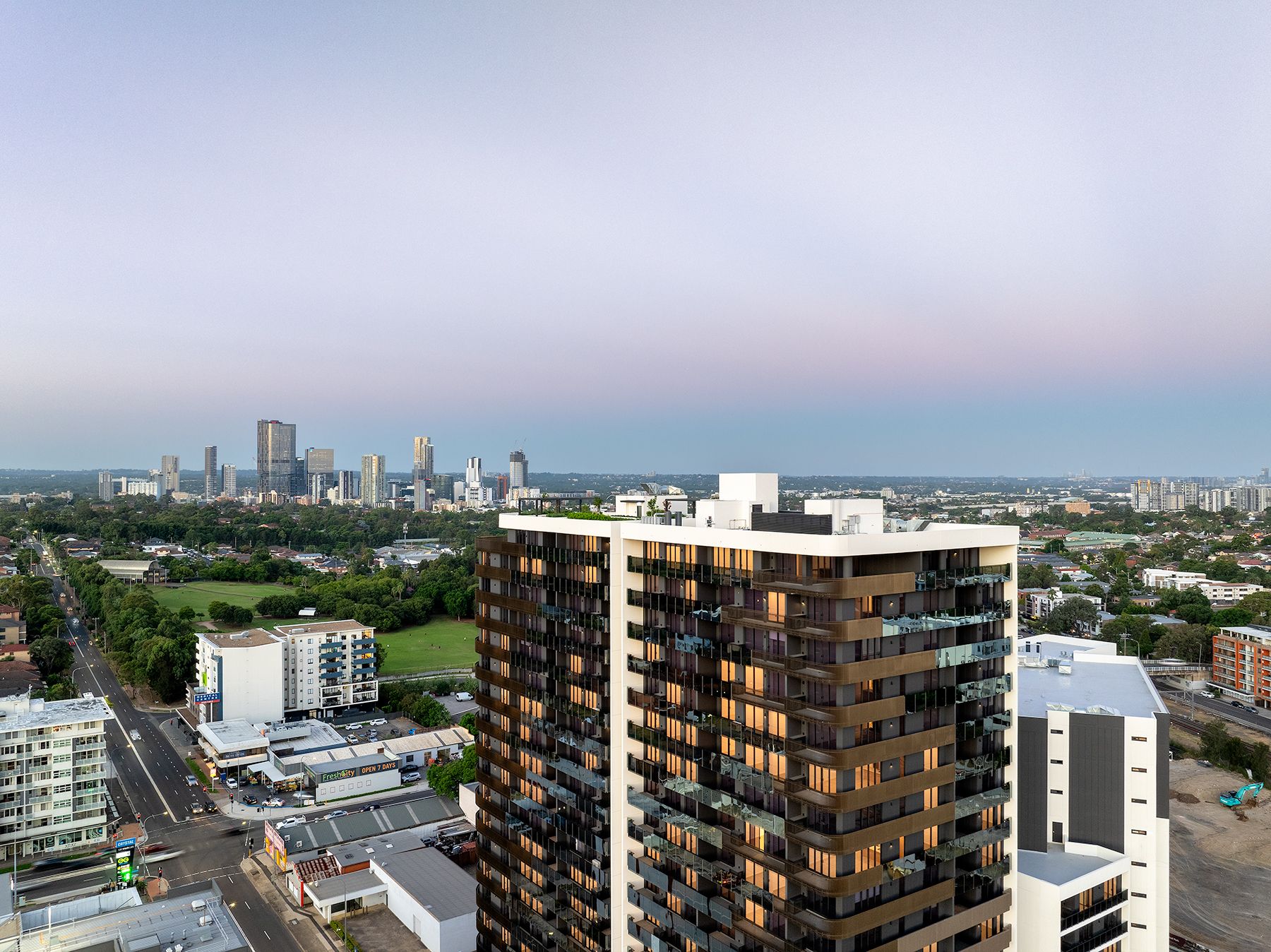 Gladstone dusk_07_resized