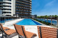 Gladstone exterior_08_resized