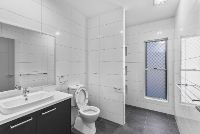 011 Open2view_ID710626-7_Sprite_Way__Brassall