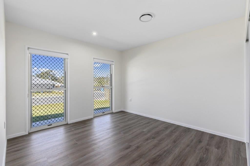 010 Open2view_ID710626-7_Sprite_Way__Brassall