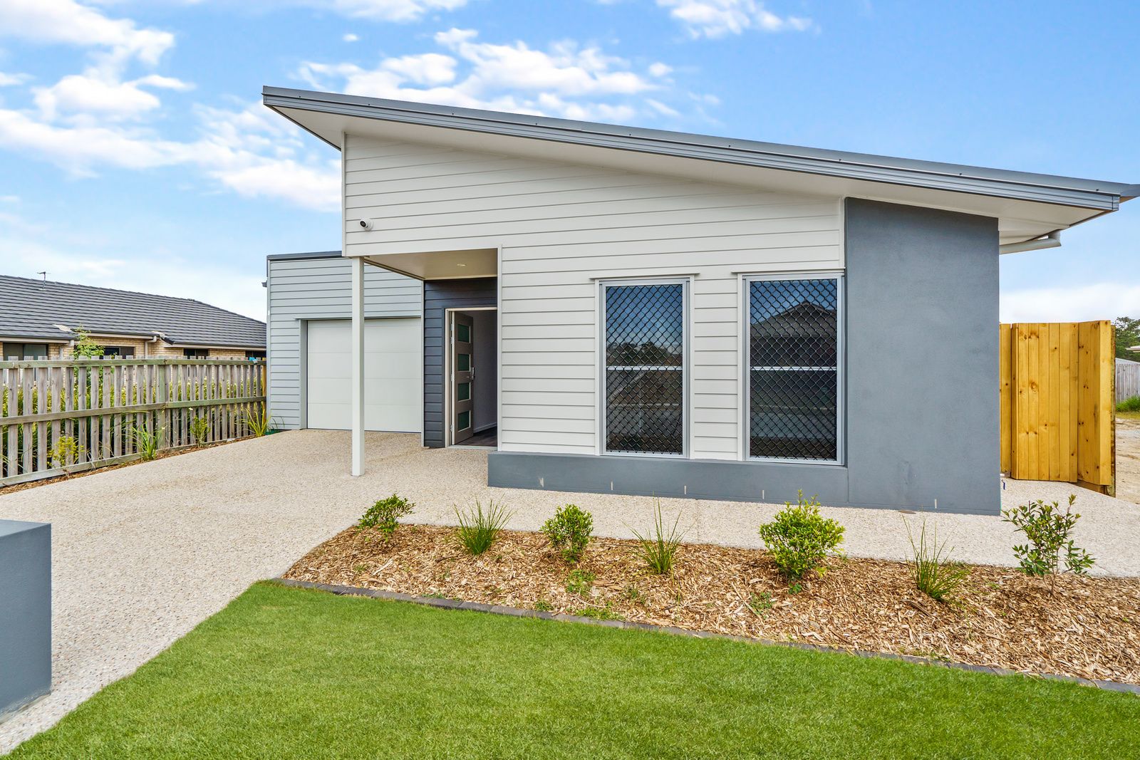 009 Open2view_ID648873-12_Steves_Way