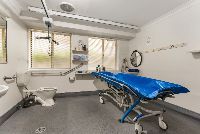 West Pennant Hills main bathroom