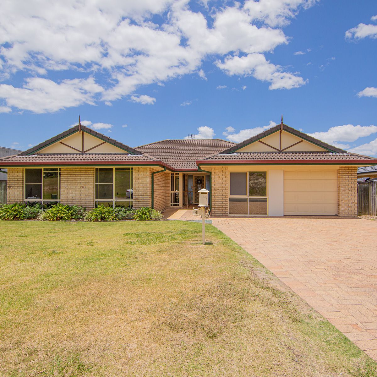 Emporer Grove Upper Coomera LRG   001