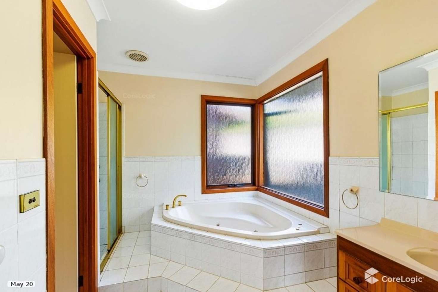 l AgentBox-10967753-9