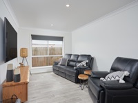 9E50476B A57B-4FAA-8954-84279E424B50