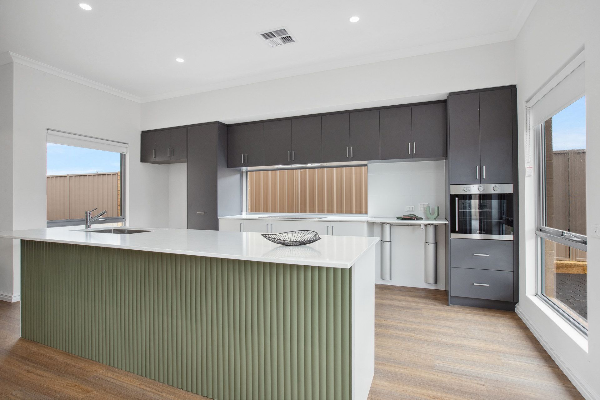 Mantis Grove - Karnup