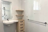 Everton Park Bathroom Small