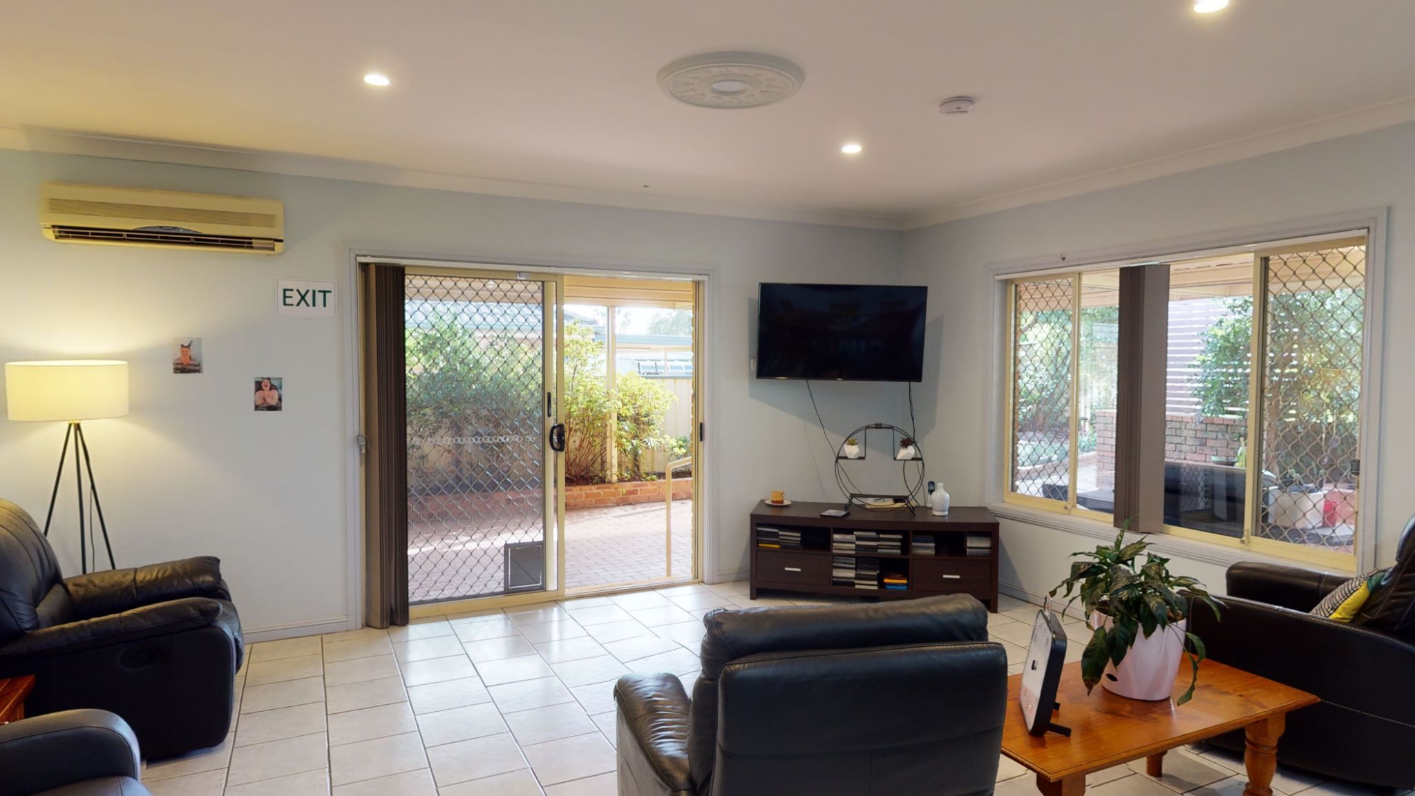 SIL014 LR-mcneil-MAYFIELD-la6