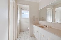 18 Hillcrest Ave PMQ 14