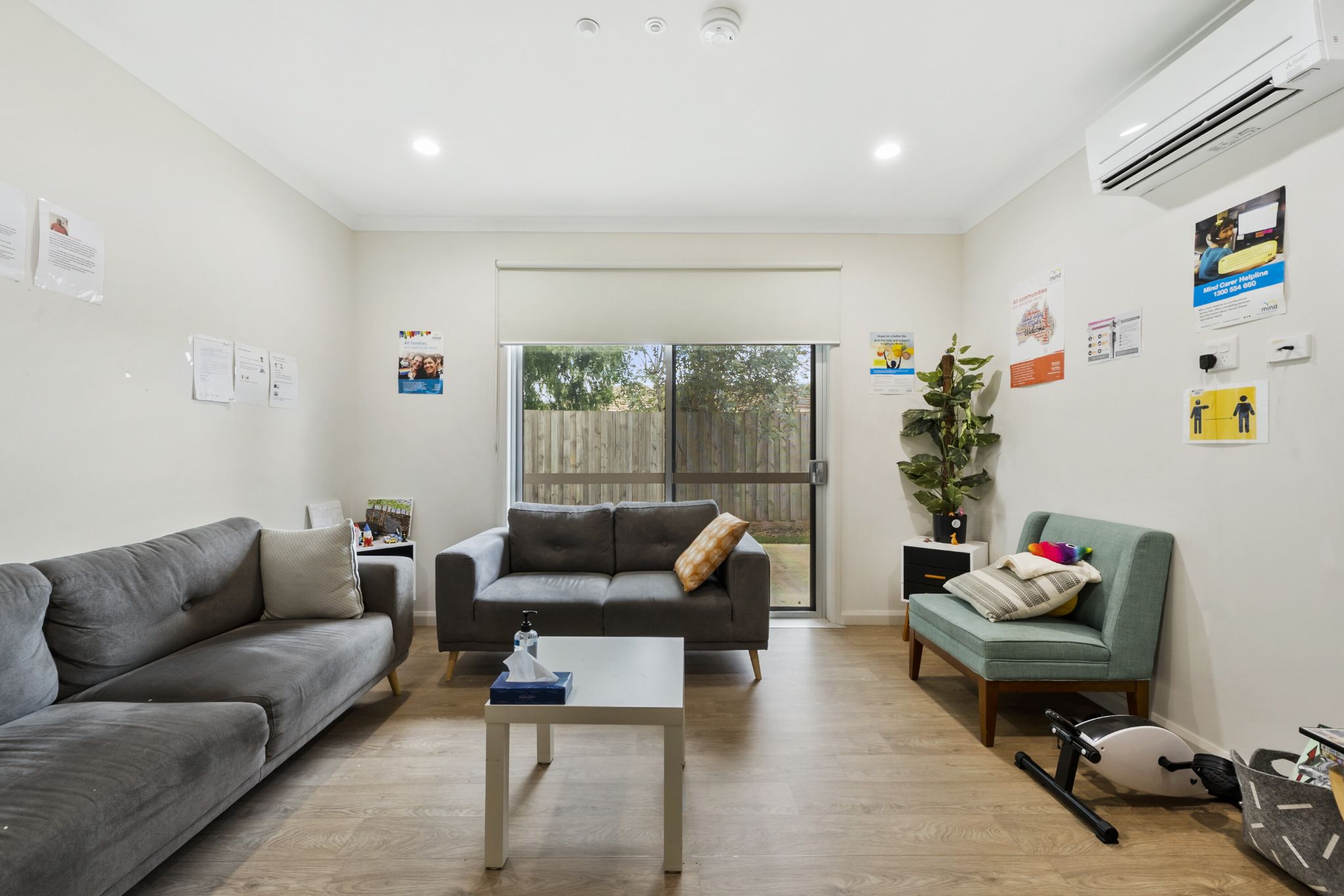 004 Open2view_ID876086-11___14_Cardigan_Close