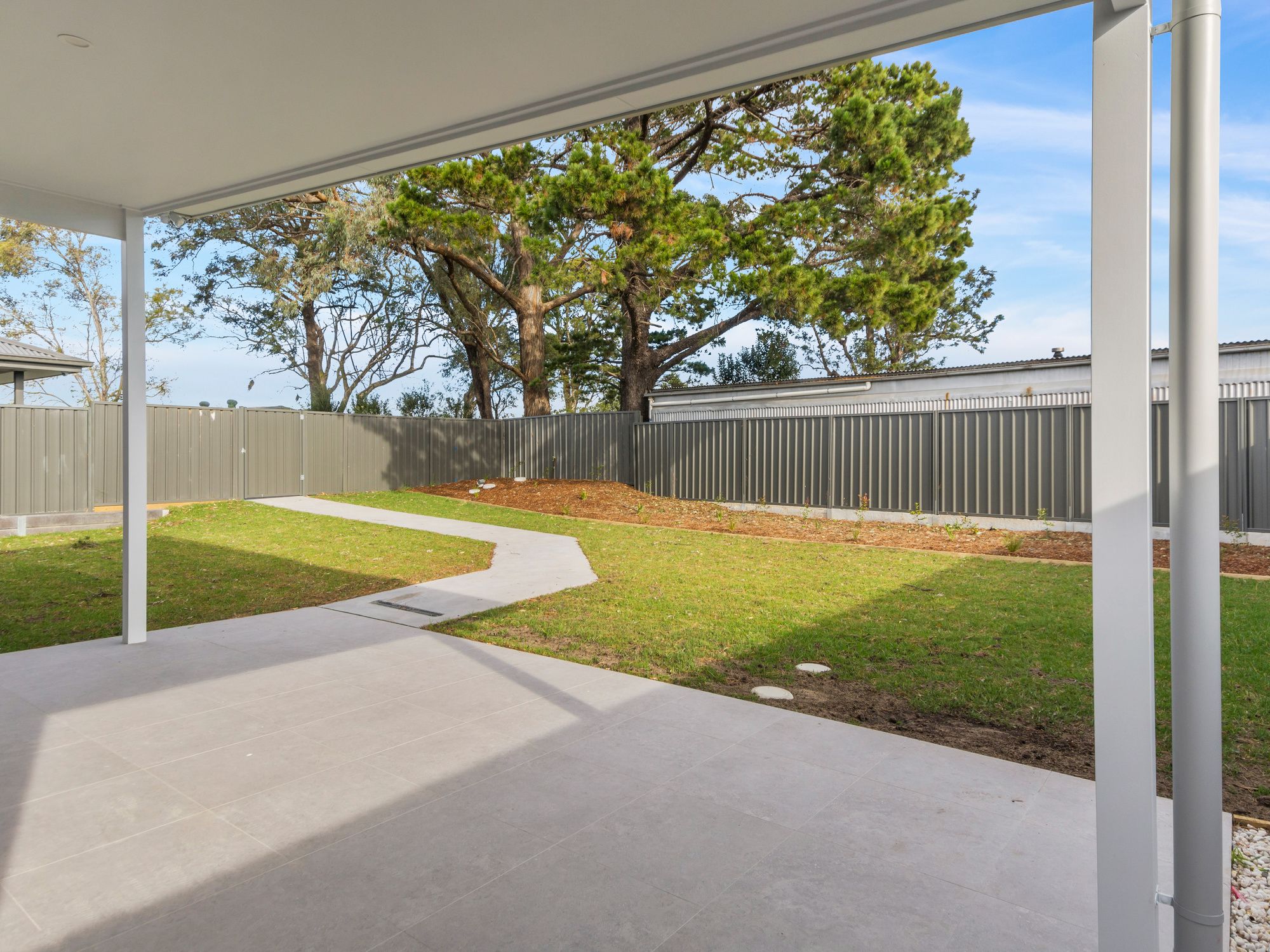 010 Open2view_ID895154-304_Princes_Highway