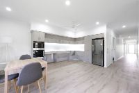 2   Billabong St - Kithen