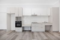 11   Bertha St 64a - U2 Kitchen