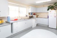 5 AGC Griffith kitchen small