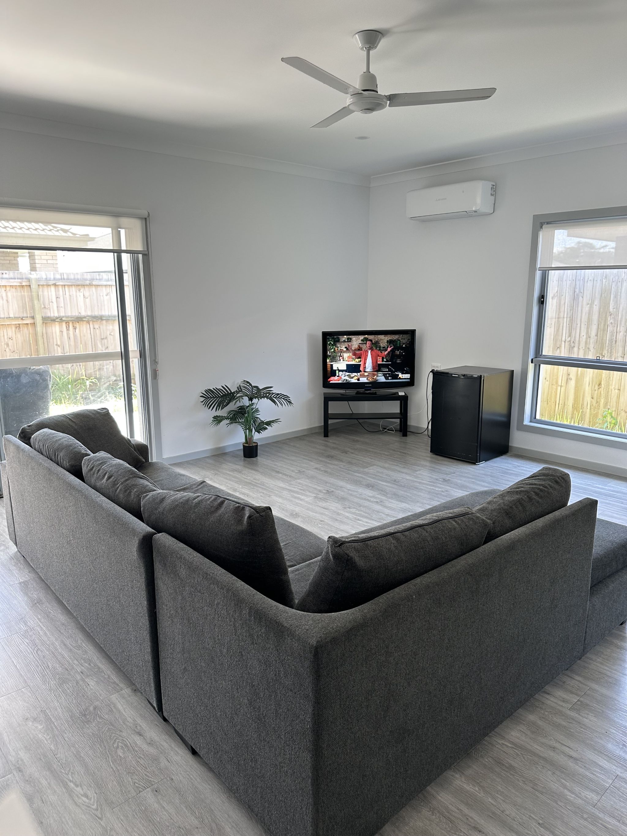 Living Area  1524x2032) - 8 Scott Young Dr