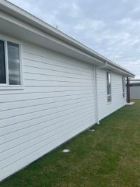 Jannik side of house