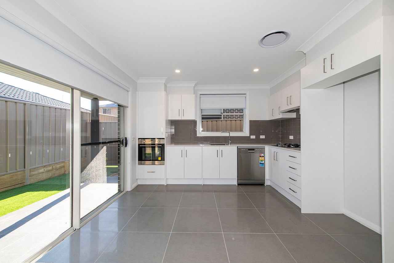 thumbnail 291 GWHwy Emu Plains 8a